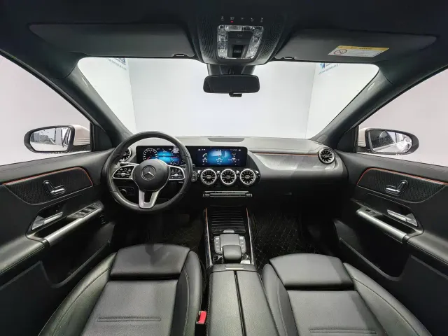 Mercedes-Benz GLA-Class — Фото автомобиля 10