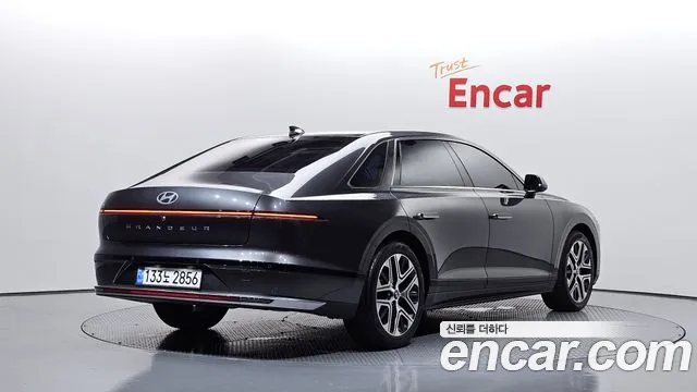 Hyundai Grandeur GN7 — Фото автомобиля 2