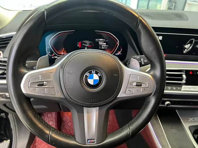 BMW X5 — Фото автомобиля 11