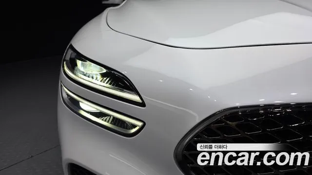 Genesis G70 Новый G70 Бензин 2.5T 4WD — Фото автомобиля 20