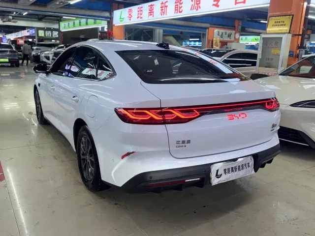 BYD Qin L — Фото автомобиля 4