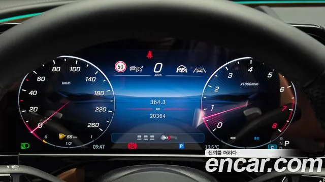 Mercedes-Benz E-Class — Фото автомобиля 11
