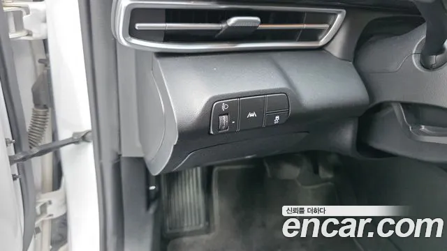 Hyundai Avante CN7 — Фото автомобиля 12