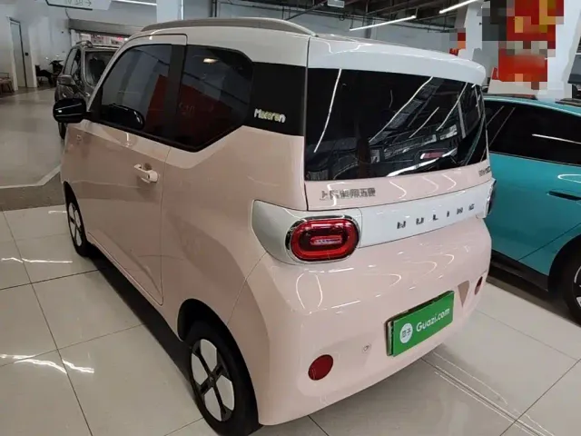 Wuling Hongguang Mini EV — Фото автомобиля 4
