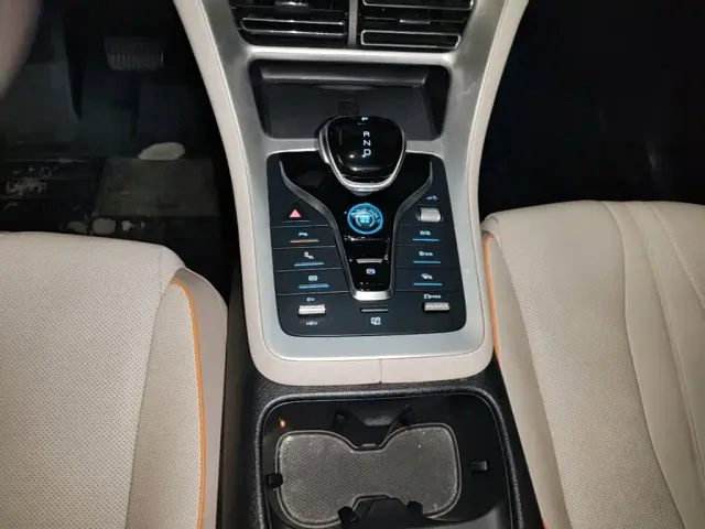 BYD Song Pro — Фото автомобиля 13