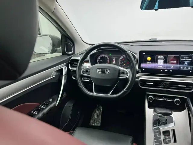 Geely Binyue — Фото автомобиля 19
