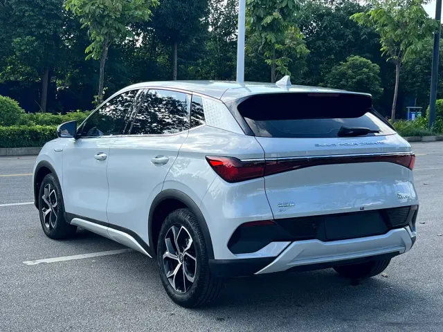 BYD Yuan PLUS — Фото автомобиля 4