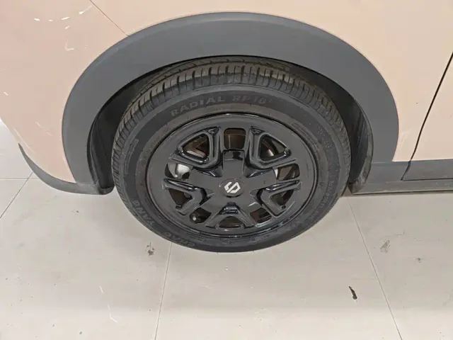 Leapmotor T03 — Фото автомобиля 22