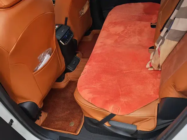 Toyota Highlander — Фото автомобиля 13