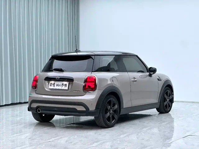 MINI Hatch — Фото автомобиля 7