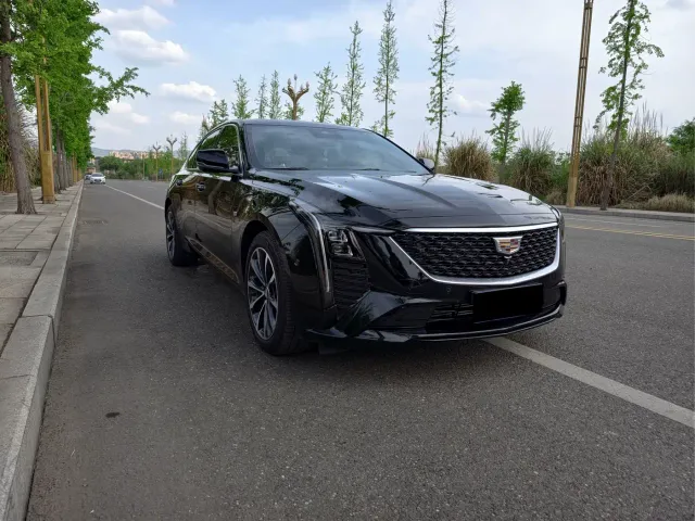 Cadillac CT5 — Фото автомобиля 3