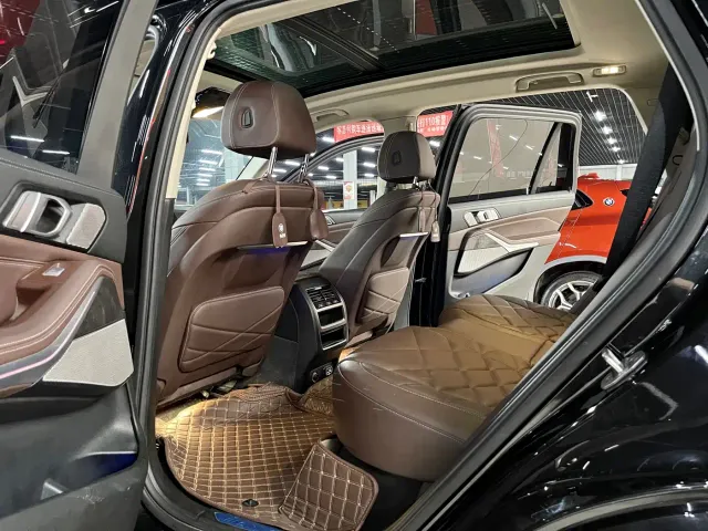 BMW X5 — Фото автомобиля 11
