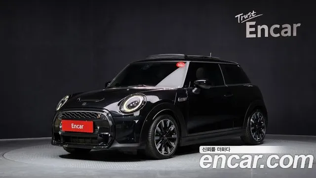 Фотография автомобиля — MINI Cooper