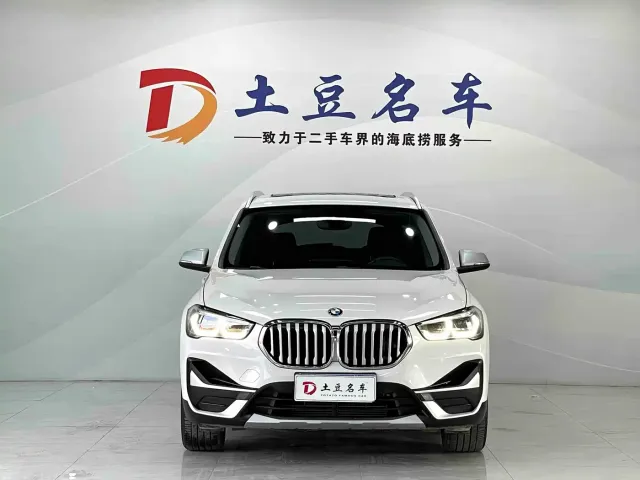 BMW X1 — Фото автомобиля 2