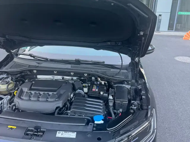 Volkswagen Passat — Фото автомобиля 15