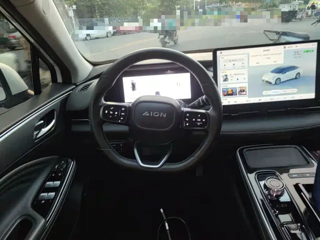GAC Aion S Plus — Фото автомобиля 2