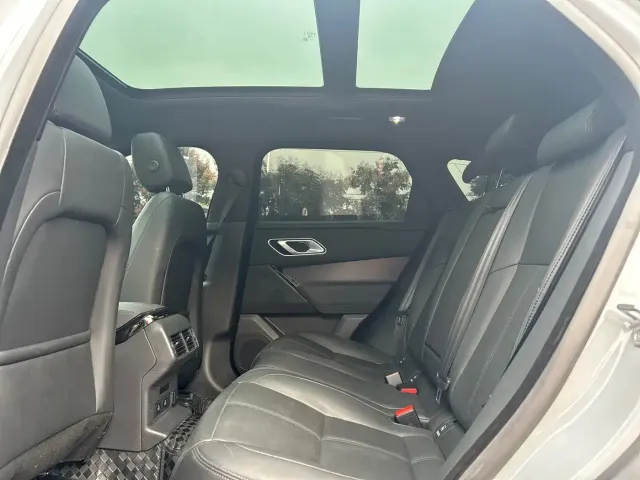 Land Rover Range Rover Velar 2024 Dynamic SE — Фото автомобиля 14