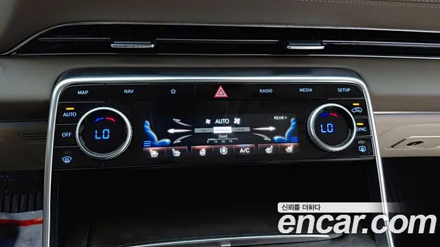 Genesis GV80 — Фото автомобиля 18