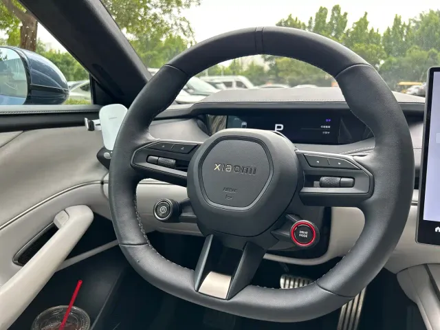 Xiaomi SU7 — Фото автомобиля 19