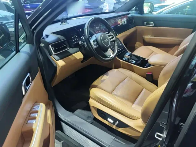 Li Auto ONE — Фото автомобиля 15
