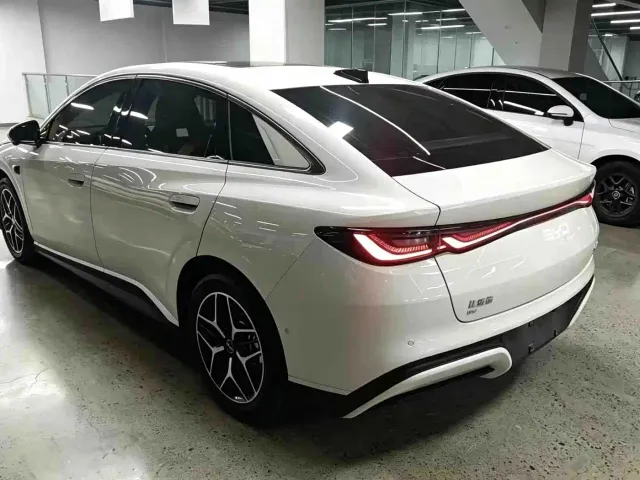 BYD Seal 06 — Фото автомобиля 7