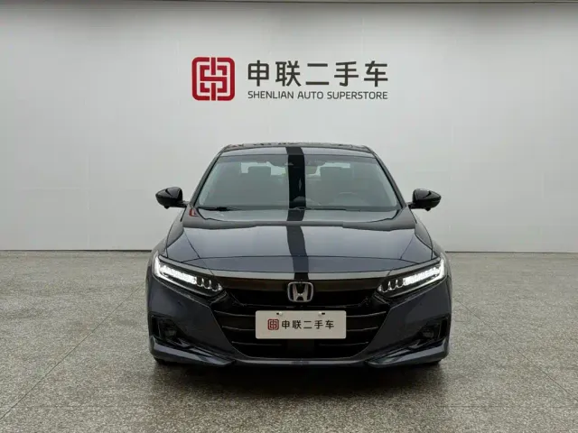 Honda Accord — Фото автомобиля 5