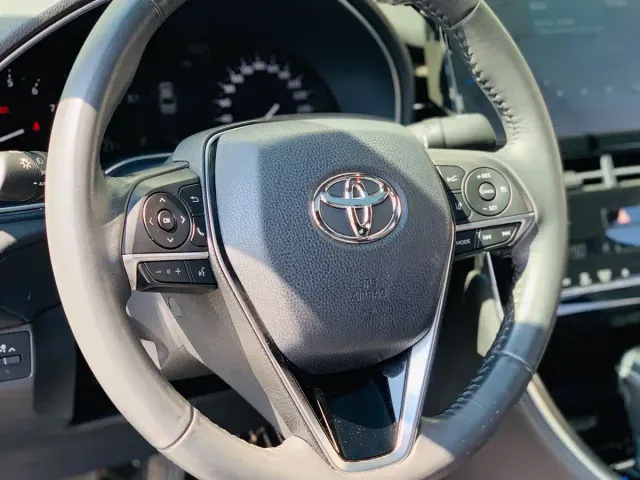 Toyota Avalon — Фото автомобиля 21