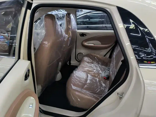 Wuling Bingo — Фото автомобиля 12