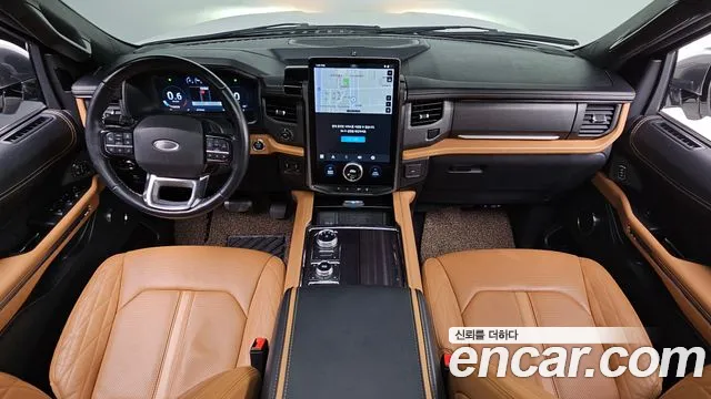 Ford Expedition — Фото автомобиля 6