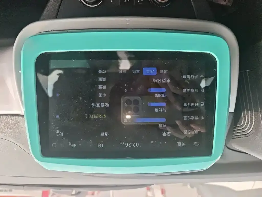 JMCG New Energy Little Kirin 2022 Agile Edition — Фото автомобиля 20