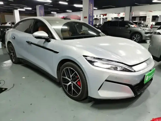BYD Han L — Фото автомобиля 21