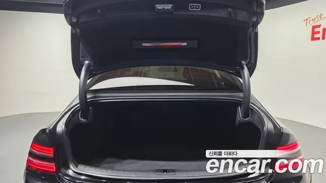 Genesis G80 Бензин 2.5 турбо AWD — Фото автомобиля 20