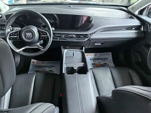 Buick LaCrosse — Фото автомобиля 7
