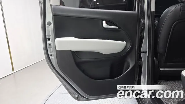 Kia RAY Новый Kia Ray Signature — Фото автомобиля 24
