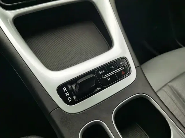 Geely Starry Wish — Фото автомобиля 13
