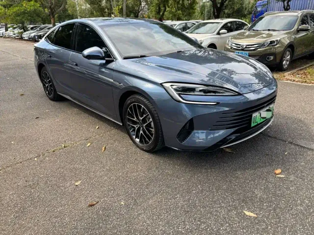 BYD Seal — Фото автомобиля 2