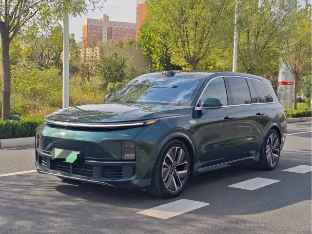 Фотография автомобиля — Li Auto L9