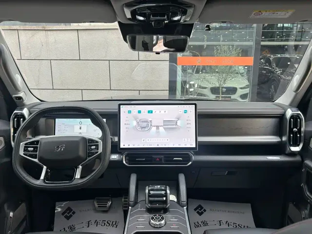 Jetour T2 — Фото автомобиля 6