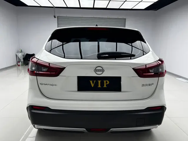 Nissan Qashqai — Фото автомобиля 5