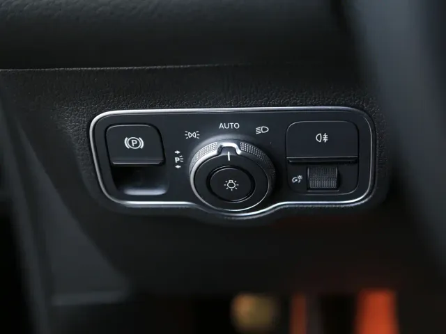 Mercedes-Benz GLB-Class — Фото автомобиля 13