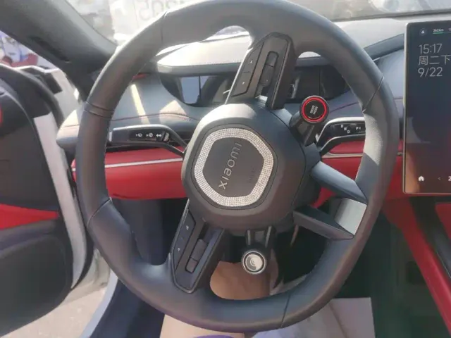 Xiaomi SU7 — Фото автомобиля 15