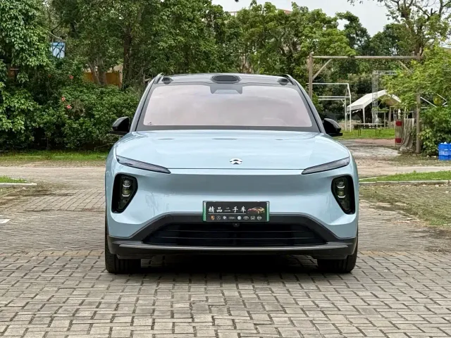 Nio ES6 — Фото автомобиля 2