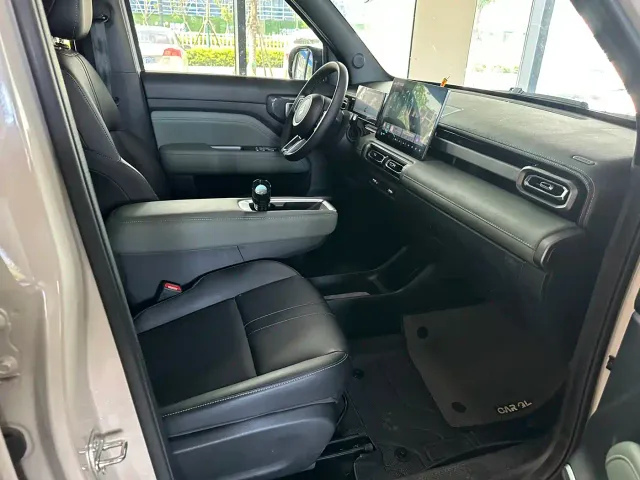 Baojun Yep Plus — Фото автомобиля 11