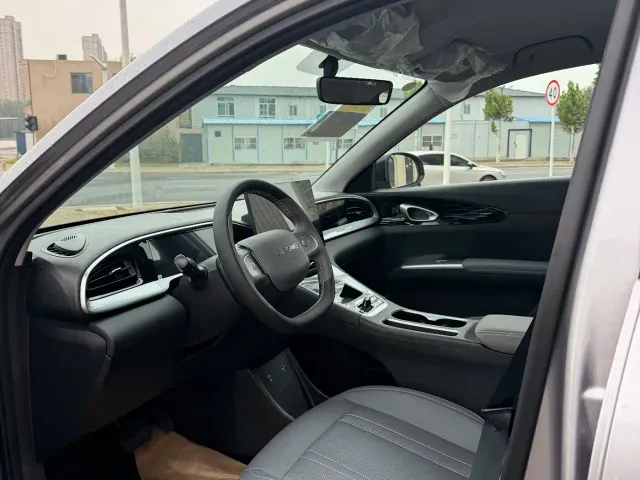 Geely Starry Wish — Фото автомобиля 7