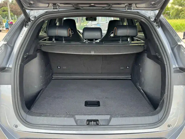 BYD Song PLUS — Фото автомобиля 25