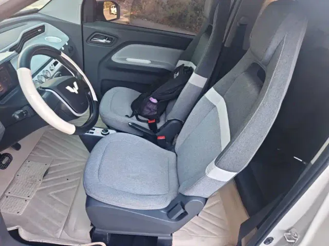 Wuling Hongguang Mini EV — Фото автомобиля 14
