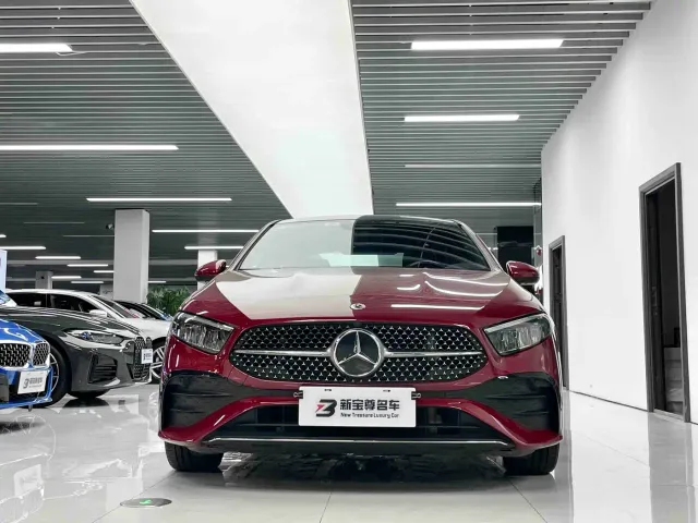 Mercedes-Benz A-Class — Фото автомобиля 2