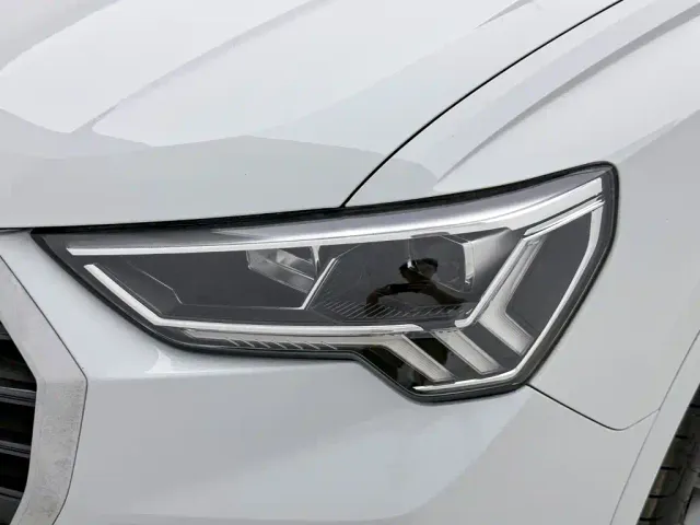 Audi Q3 — Фото автомобиля 11
