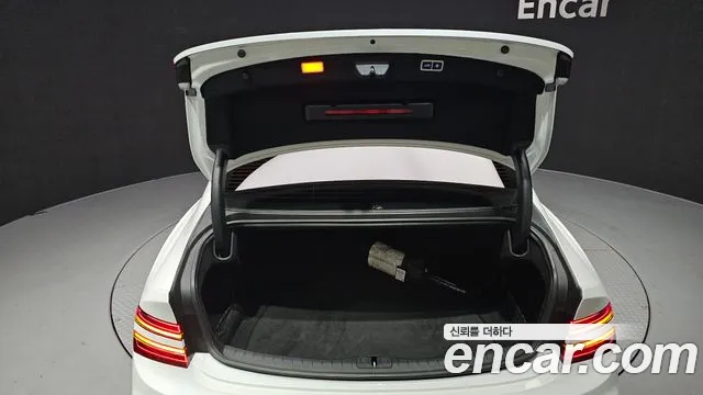 Genesis G80 RG3 — Фото автомобиля 26