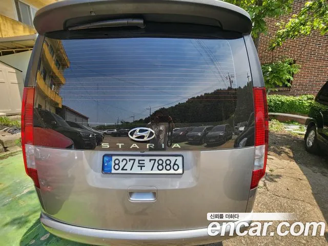 Hyundai Staria Staria Карго 5 мест — Фото автомобиля 3